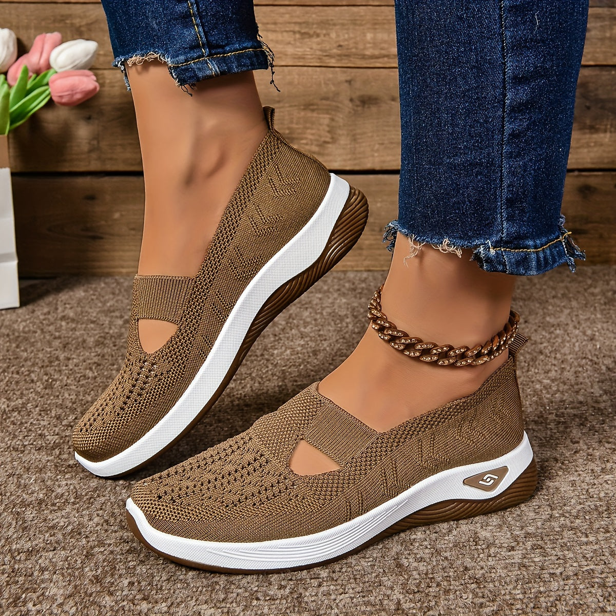 Women’s Comfort Arch Support Walking Shoes