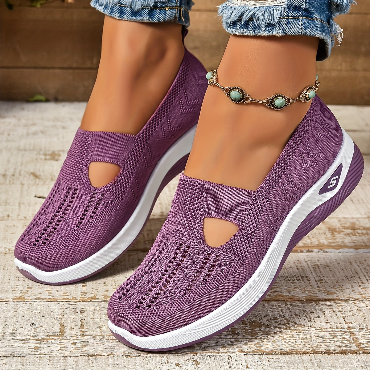 Women’s Comfort Arch Support Walking Shoes