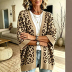 Elegant women's cardigan with leopard print
